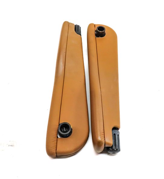 Thumbnail 2: 17-20 ROVER DISCOVERY L462 FRONT LEFT DRIVER & RIGHT PASSENGER ARM REST (Tan)