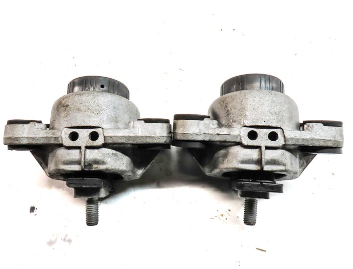 Thumbnail 4: 2018 LAND ROVER DISCOVERY (L462) 3.0L DIESEL ENGINE MOTOR SUPPORT MOUNT SET/2