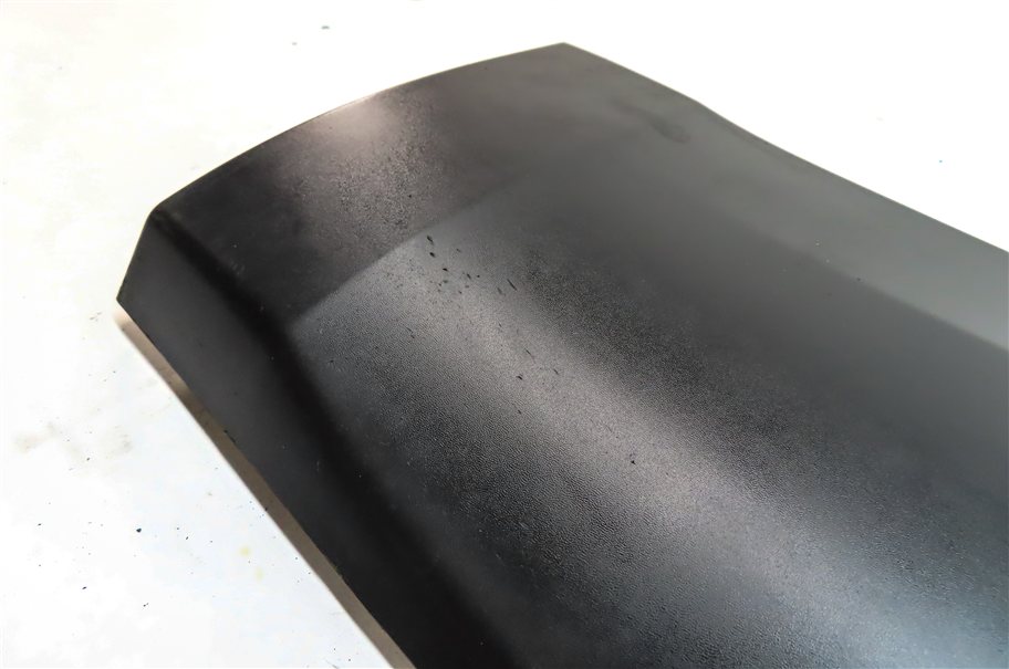 Thumbnail 7: 17-23 LAND ROVER DISCOVERY (L462) REAR RIGHT LOWER DOOR TRIM MOULDING (BLACK)