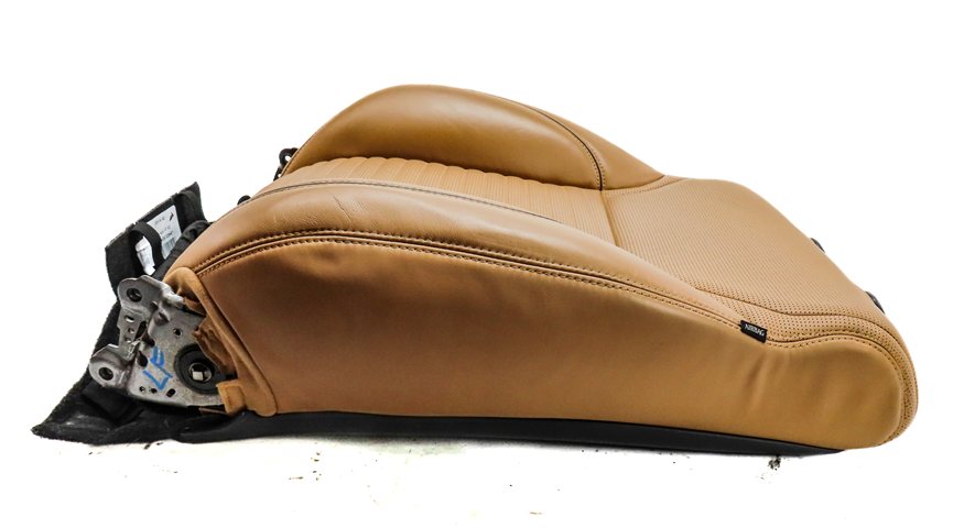 Thumbnail 2: 18 ROVER DISCOVERY L462 FRONT LEFT MEM HEAT VENT MASSAGE UPPER SEAT BACK (Tan)