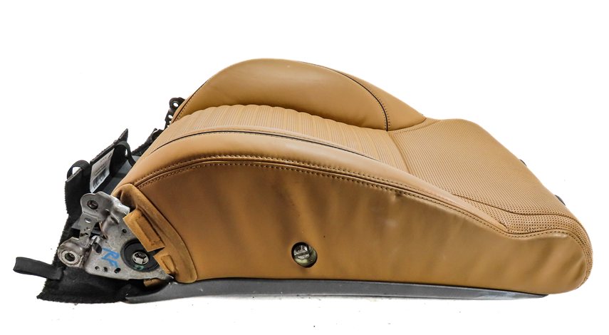 Thumbnail 3: 18 ROVER DISCOVERY L462 FRONT RIGHT MEM HEAT VENT MASSAGE UPPER SEAT BACK (Tan)
