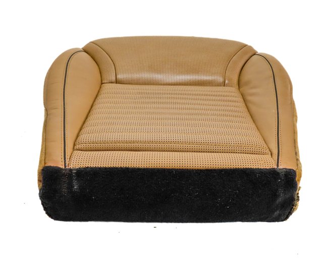 Thumbnail 3: 18 ROVER DISCOVERY (L462) FRONT RIGHT MEM HEAT VENT MASSAGE LOWER CUSHION (Tan)