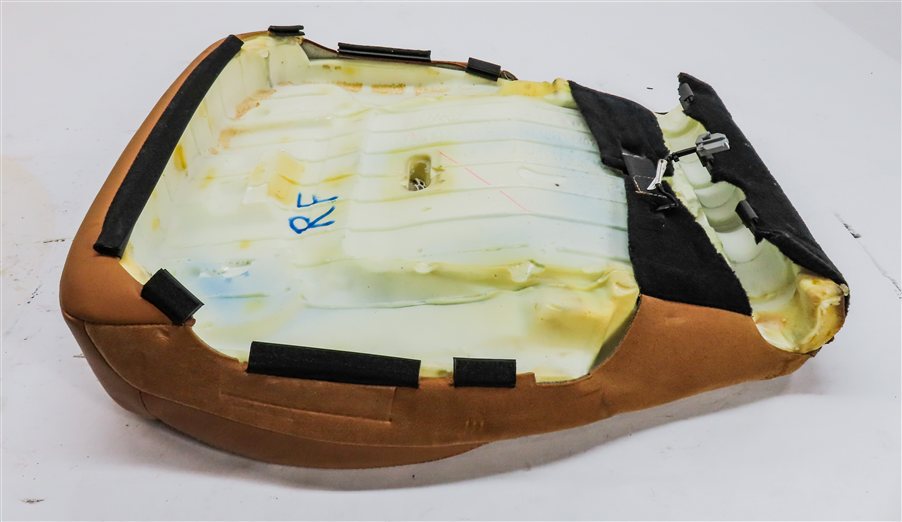 Thumbnail 6: 18 ROVER DISCOVERY (L462) FRONT RIGHT MEM HEAT VENT MASSAGE LOWER CUSHION (Tan)