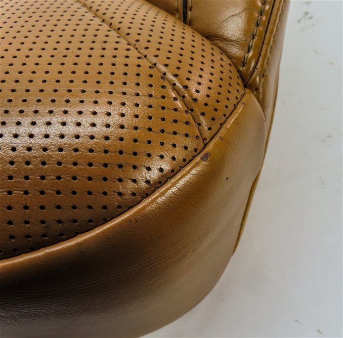 Thumbnail 10: 18 ROVER DISCOVERY (L462) FRONT LEFT MEM HEAT VENT MASSAGE LOWER CUSHION (Tan)