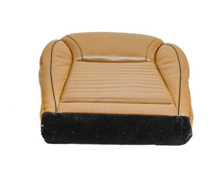 Thumbnail 3: 18 ROVER DISCOVERY (L462) FRONT LEFT MEM HEAT VENT MASSAGE LOWER CUSHION (Tan)