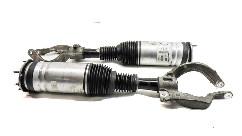 17-18 ROVER DISCOVERY (L462) FRONT LEFT & RIGHT AIR SUSPENSION SHOCK STRUT SET/2
