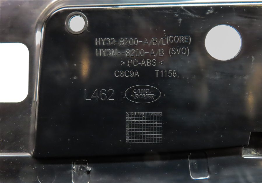 Thumbnail 8: 2017-2020 LAND ROVER DISCOVERY (L462) FRONT PRIMARY CENTER GRILLE (SILVER MESH)