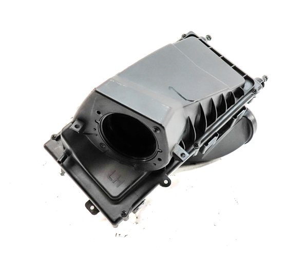 Thumbnail 2: 17-21 RANGE ROVER SPORT DISCOVERY 3.0L DIESEL FRONT LEFT AIR INTAKE FILTER BOX