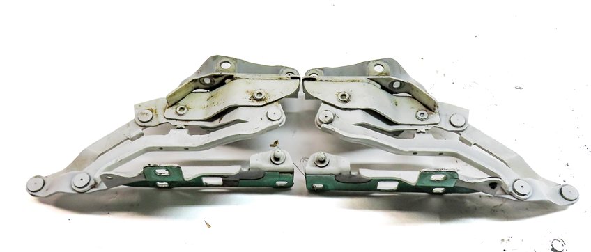 Thumbnail 4: 17-23 LAND ROVER DISCOVERY L462 FRONT LEFT & RIGHT HOOD HINGE SET (White)