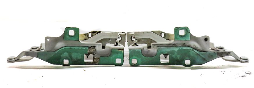 Thumbnail 5: 17-23 LAND ROVER DISCOVERY L462 FRONT LEFT & RIGHT HOOD HINGE SET (White)