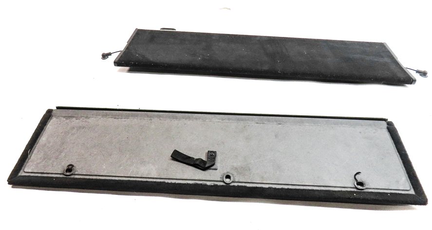 Thumbnail 4: 17-19 LAND ROVER DISCOVERY (L462) REAR TRUNK CARGO FLOOR COVER PANEL (BLACK)