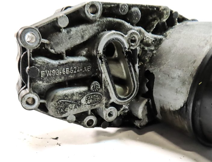 Thumbnail 4: 18 ROVER DISCOVERY L462 3.0L DIESEL ENGINE MOTOR OIL FILTER HOUSING w/ COOLER