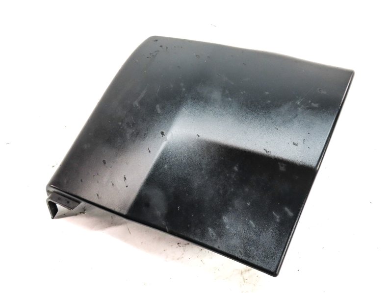 2018 LAND ROVER DISCOVERY L462 FRONT RIGHT PASSENGER LOWER FENDER TRIM MOULDING