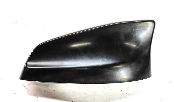 Thumbnail 2: 2018 LAND ROVER DISCOVERY (L462) ROOF MOUNT SHARK FIN ANTENNA (BLACK)