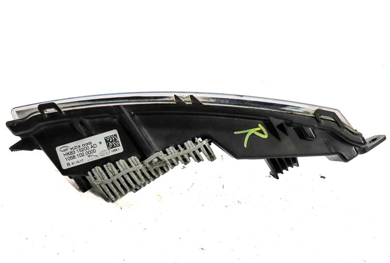 Thumbnail 4: 17-24 E/F/I PACE ROVER DISCOVERY L462 FRONT RIGHT PASSENGER LOWER FOGLIGHT LAMP