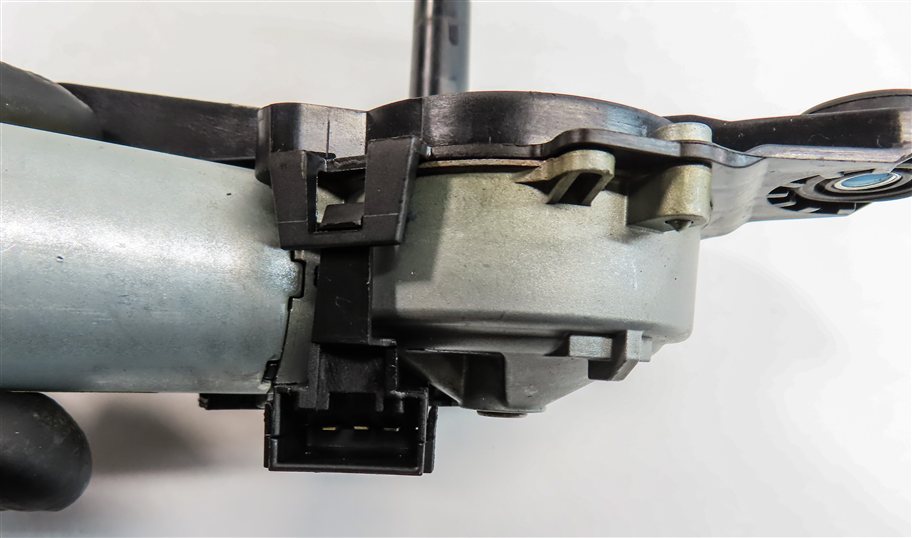 Thumbnail 6: 2007-2013 BMW X5 X5M (E70) TRUNK HATCH BACK REAR WIPER MOTOR