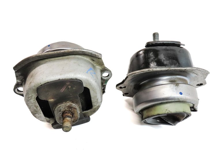 Thumbnail 4: 2011 BMW X5 (E70) 3.0L (N55) ENGINE MOTOR SUPPORT MOUNT SET/2