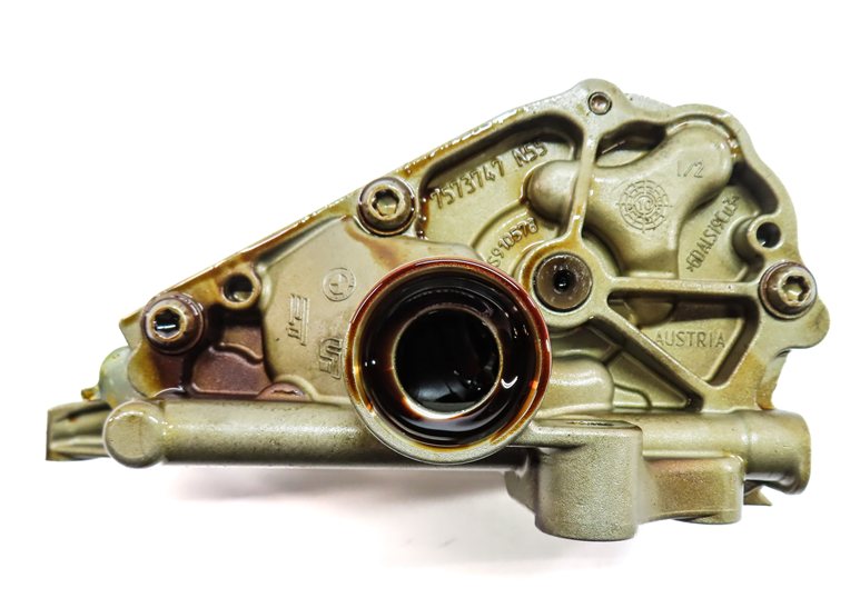 Thumbnail 6: 2011 BMW X5 (E70) 3.0L (N55) ENGINE MOTOR OIL FLUID PUMP