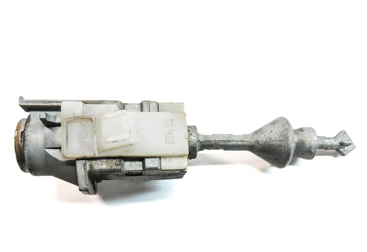Thumbnail 5: 2011 BMW X5 (E70) FRONT LEFT DRIVER DOOR HANDLE LOCK CYLINDER w/ SKELETON KEY