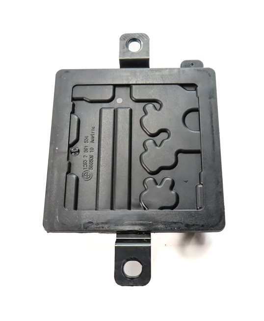 Thumbnail 3: 2011 BMW X5 (E70) 3.0L (N55) ENGINE INTEGRATED POWER DISTRIBUTION CONTROL MODULE