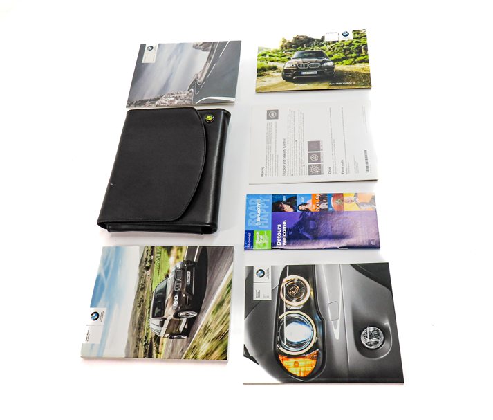 Thumbnail 3: 2011 BMW X5 (E70) 3.0L (N55) OWNER'S MANUAL BOOKLET SET/7 w/ BLACK LEATHER CASE
