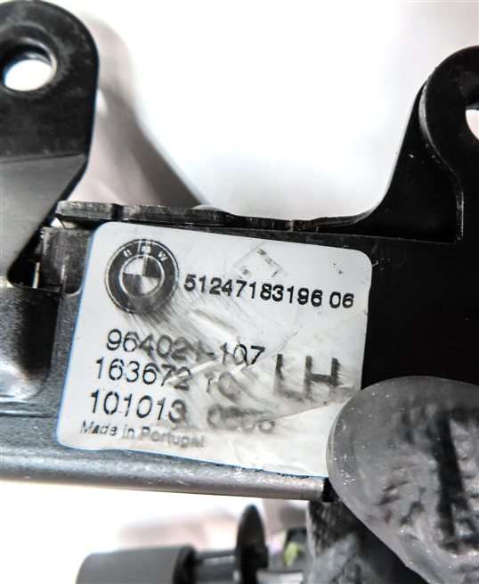 Thumbnail 5: 2011 BMW X5 (E70) REAR TRUNK LIFTGATE LID LOWER LOCK LATCH RELEASE HANDLE SET/3