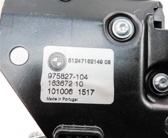 Thumbnail 6: 2011 BMW X5 (E70) REAR TRUNK LIFTGATE LID LOWER LOCK LATCH RELEASE HANDLE SET/3