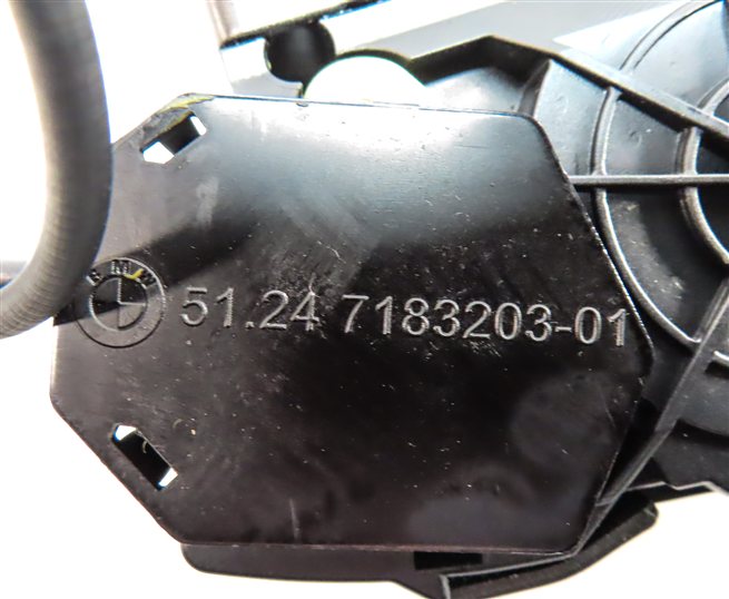 Thumbnail 7: 2011 BMW X5 (E70) REAR TRUNK LIFTGATE HATCH LID LOCK LATCH ACTUATOR