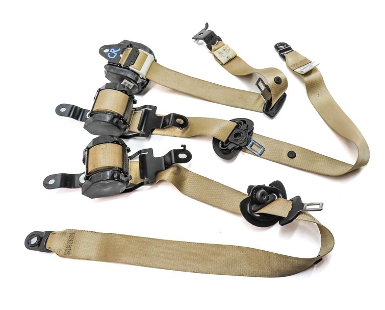 Thumbnail 3: 2011 BMW X5 (E70) REAR 2ND ROW LEFT CENTER RIGHT SEATBELT RETRACTOR SET/3(Beige)