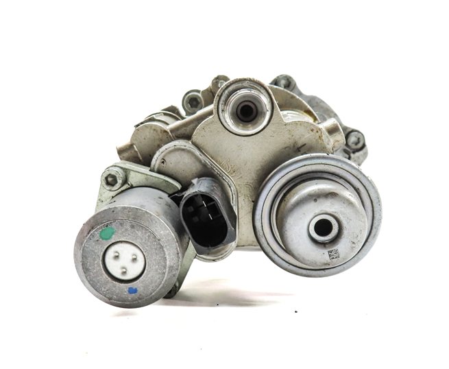 Thumbnail 6: 2011 BMW X5 (E70) 3.0L (N55) ENGINE HIGH PRESSURE FUEL PUMP w/ BRAKE VACUUM PUMP