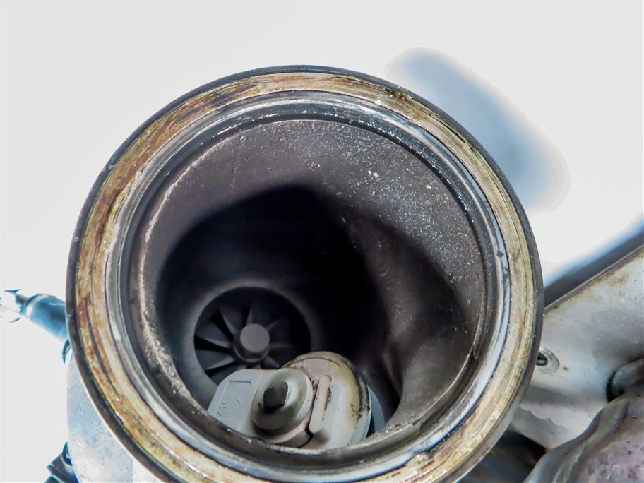 Thumbnail 8: 2011-2014 BMW X5 X6 (E70 E71) 3.0L N55 TURBO ENGINE TURBOCHARGER w/ MANIFOLD