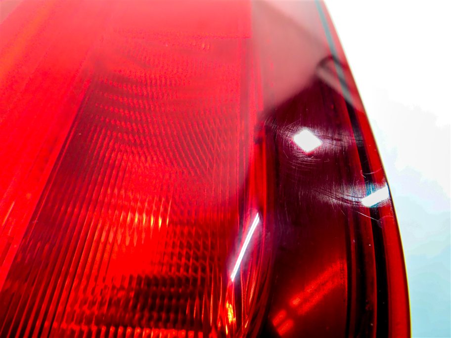 Thumbnail 9: 11-13 BMW X5 X5M (E70) RIGHT PASSENGER INNER TAILLIGHT LIGHT LAMP (INCANDESCENT)