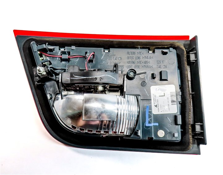 Thumbnail 5: 11-13 BMW X5 X5M (E70) LEFT DRIVER INNER TAILLIGHT LIGHT LAMP (INCANDESCENT)