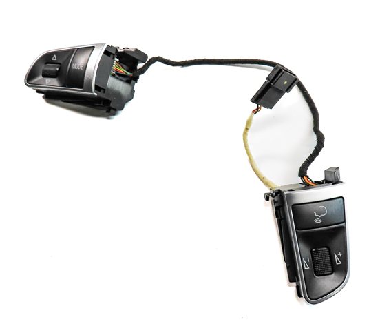 2012 AUDI A5 COUPE (B8 8T) DRIVER STEERING WHEEL PHONE MEDIA SWITCH BUTTON SET/2