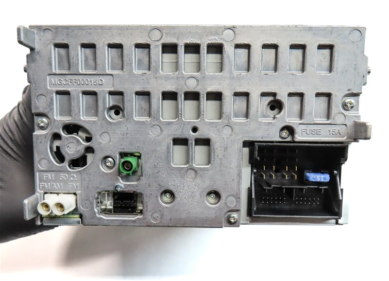 Thumbnail 6: 2012 AUDI A5 COUPE (B8 8T) FRONT AM FM RADIO CD NAVIGATION HEAD CONTROL UNIT