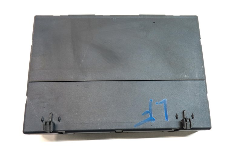 Thumbnail 4: 2010-2017 AUDI A5 B8 8T FRONT LEFT DRIVER MEMORY SEAT CONTROL MODULE (NON SPORT)