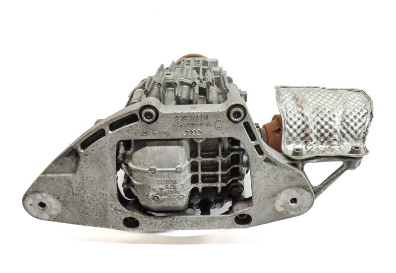 Thumbnail 2: 10-17 AUDI A4 A5 (B8 8K 8T) AWD MANUAL TRANSMISSION REAR DIFFERENTIAL (JKP MFS)
