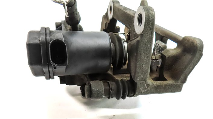 Thumbnail 10: 09-17 AUDI A4 A5 Q5 (B8 8K 8T 8R) REAR LEFT & RIGHT BRAKE CALIPER SET w/ACTUATOR
