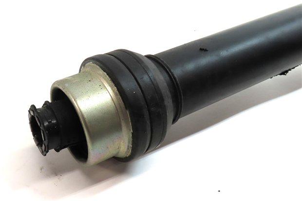 Thumbnail 3: 2012 AUDI A5 COUPE (B8 8T) 2.0L (CAEB) MANUAL TRANSMISSION REAR DRIVESHAFT