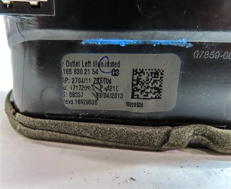 Thumbnail 5: 2014 MERCEDES GL450 (X166) FRONT LEFT DRIVER DASH HEAT AIR AC HVAC VENT