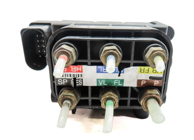 Thumbnail 2: 2014 MERCEDES GL450 (X166) 4.6L AIR SUSPENSION CONTROL VALVE BLOCK