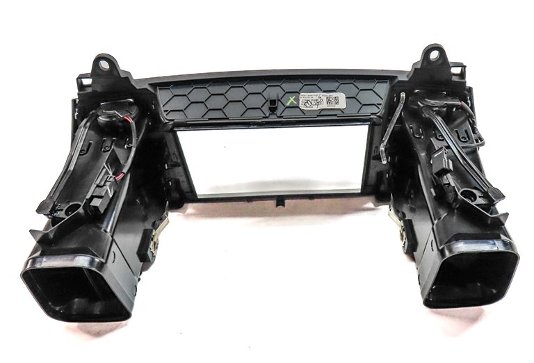 Thumbnail 5: 2014 MERCEDES GL450 (X166) FRONT CENTER DASH SCREEN TRIM w HEAT AIR AC VENT