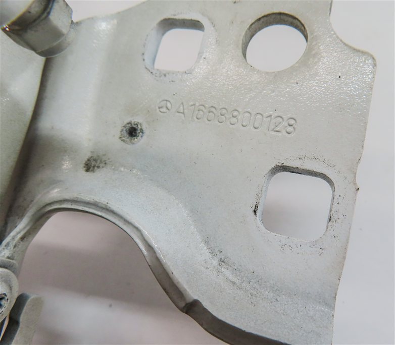 Thumbnail 10: 12-19 MERCEDES GL ML (W166 X166) FRONT LEFT & RIGHT HOOD HINGE SET (White)