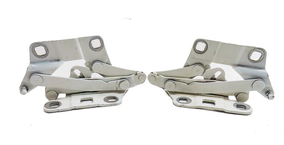 Thumbnail 3: 12-19 MERCEDES GL ML (W166 X166) FRONT LEFT & RIGHT HOOD HINGE SET (White)