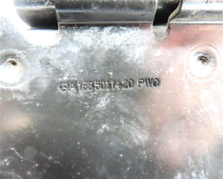 Thumbnail 8: 2014 MERCEDES GL450 (X166) 4.6L (M278.928) ENGINE AUXILIARY WATER COOLANT PUMP