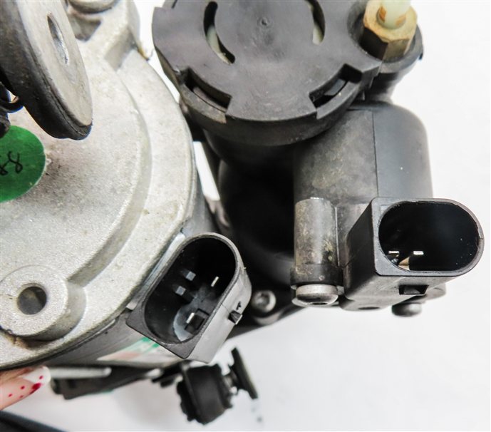 Thumbnail 8: 13-19 MERCEDES GL GLE GLS ML CLASS (W166 X166) AIR SUSPENSION COMPRESSOR PUMP
