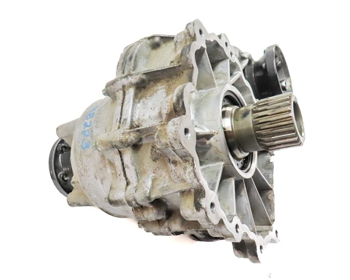 Thumbnail 2: 12-14 MERCEDES GL ML (W166 X166) FRONT TRANSFER CASE TRANSFER GEAR ASSEMBLY