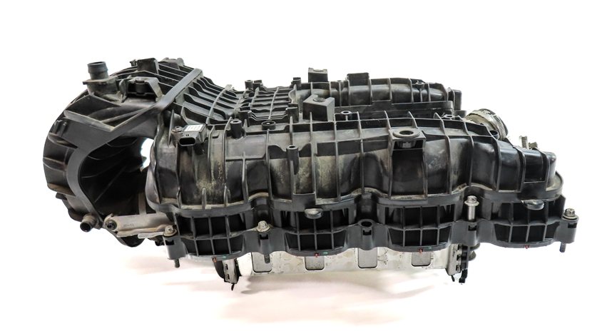 Thumbnail 5: 2014 MERCEDES GL450 (X166) 4.6L (M278.928) ENGINE INTAKE MANIFOLD w/ INTERCOOLER