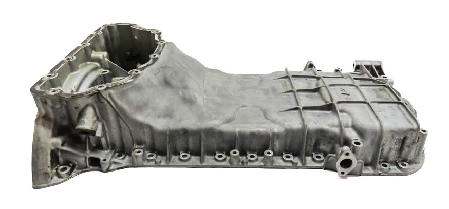 Thumbnail 5: 2012-2020 MERCEDES E550 GL450 GL550 ML550 SL550 CLS550 4.6L V8 UPPER OIL PAN