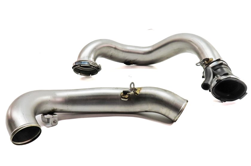 Thumbnail 2: 2014 MERCEDES GL450 (X166) 4.6L (M278.928) LEFT ENGINE AIR INTAKE PIPE SET/2